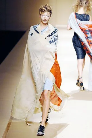 Look 11